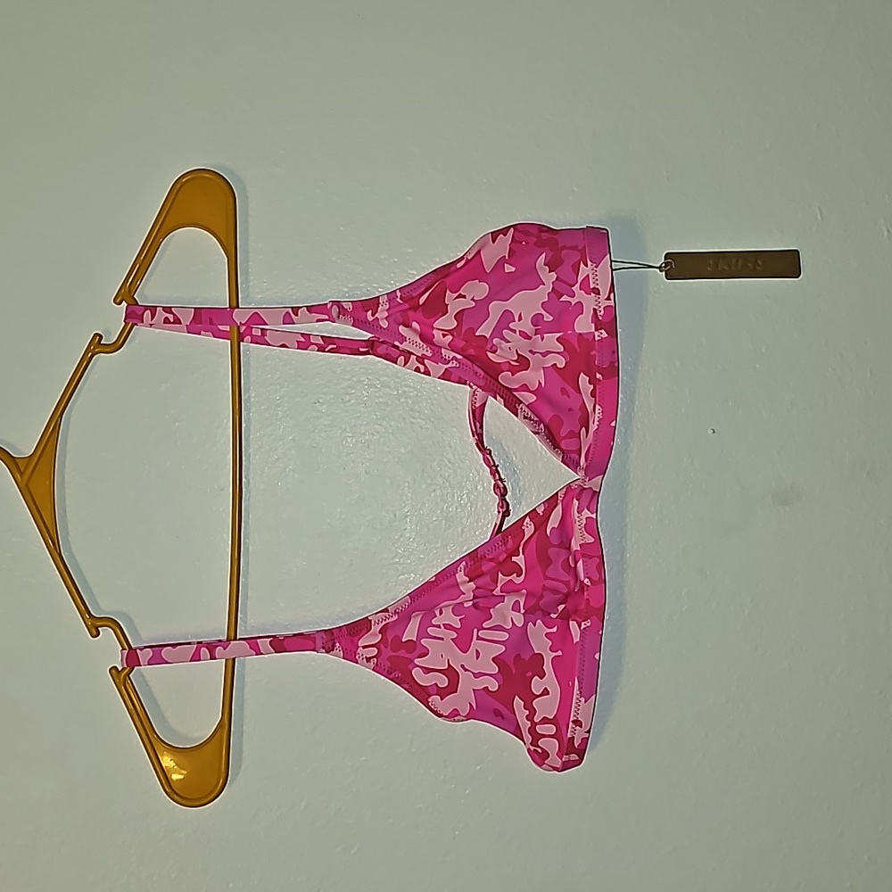 ●●SKIMS BIKINI TOP SIZE XL AND SIZE 2X●●